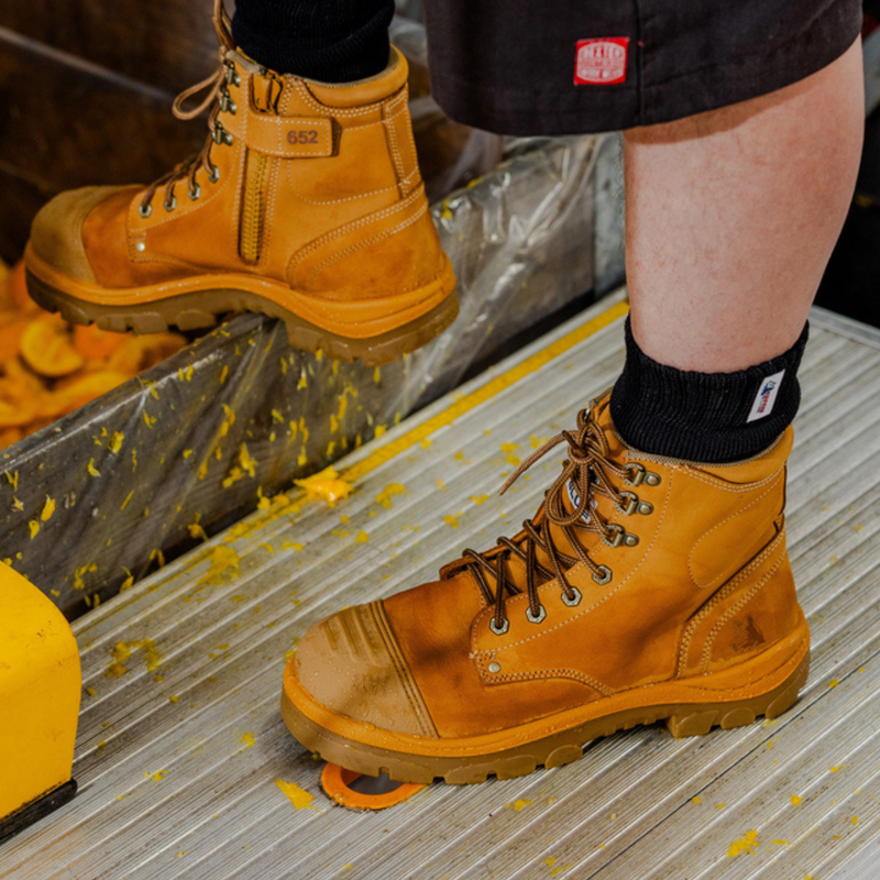 Steel Blue Men's Argyle Zip: Scuff Cap Get Real Workwear