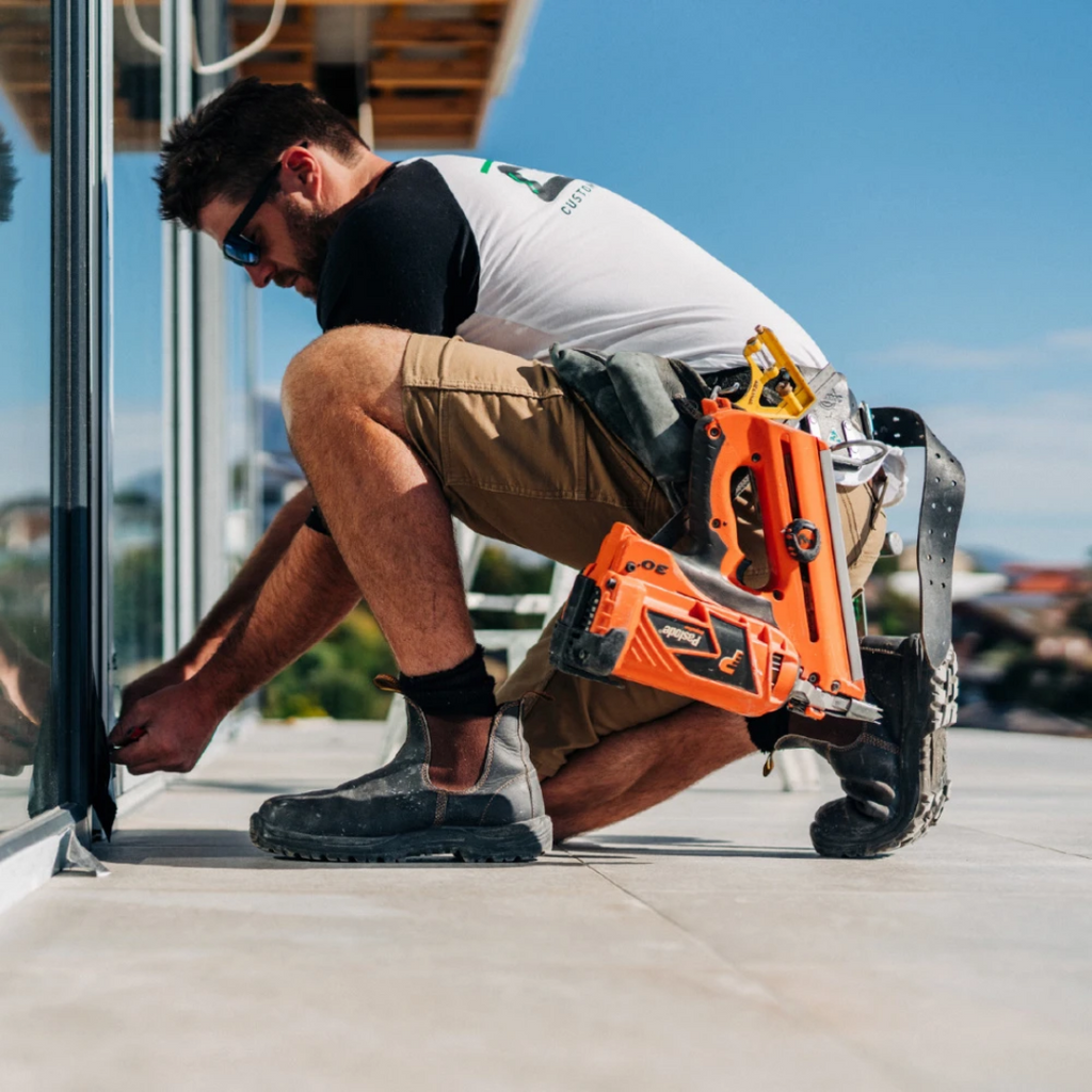 Steel toe sales cap baseball boots